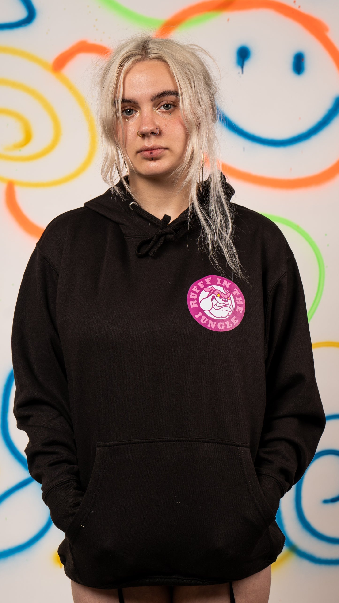 Rufff – Kapuzenpullover „In The Jungle“ mit Front- und Rückenprint in Schwarz