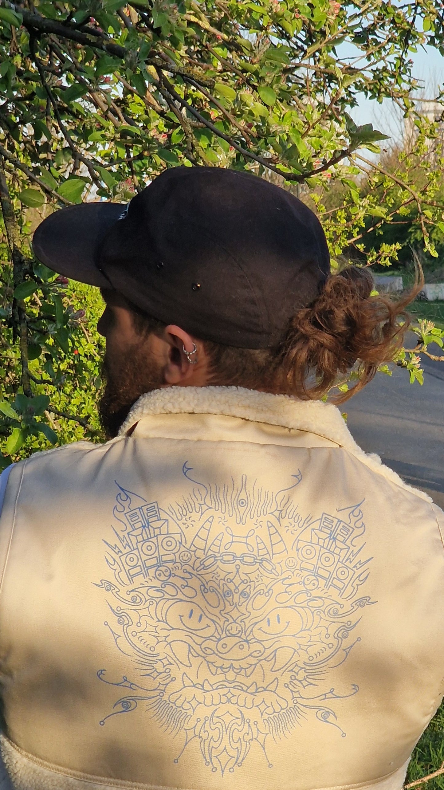 Planet Rave Graffiti 5-Panel Camper Cap Black