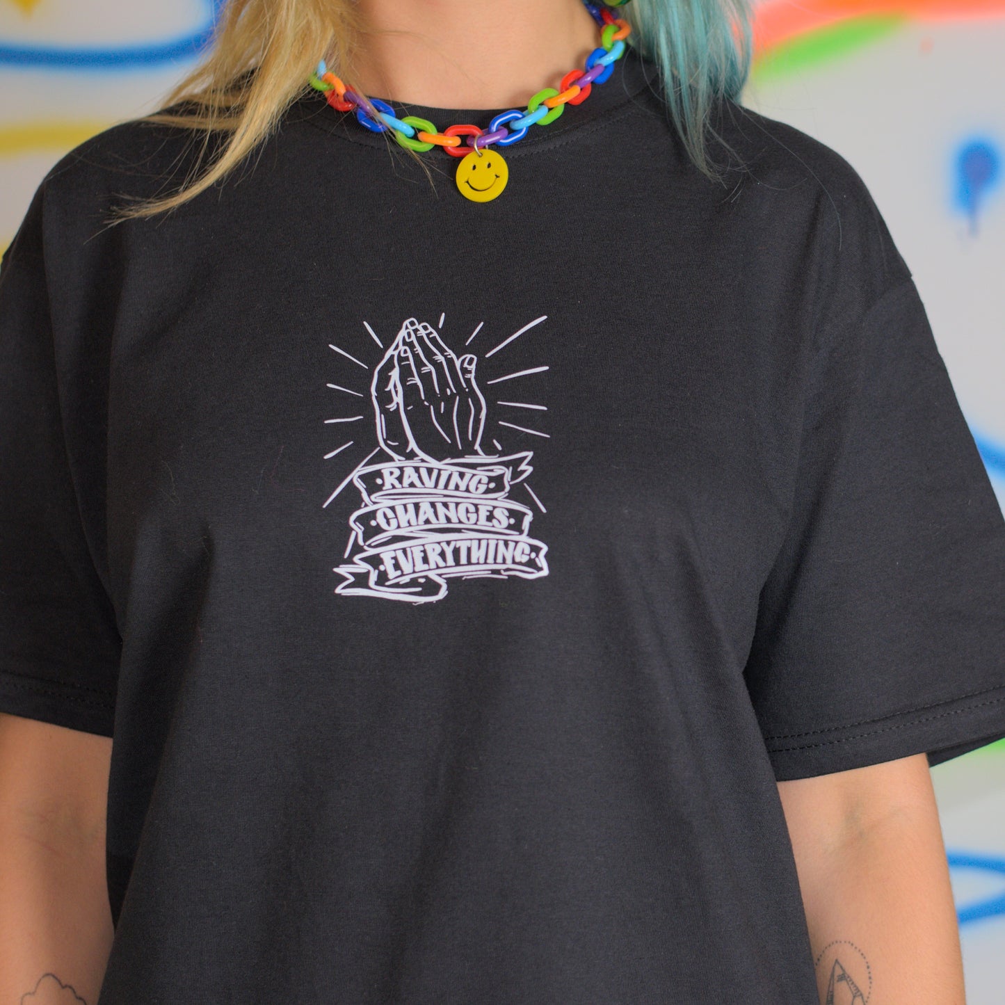 Raving Changes Everything Kurzarm-T-Shirt Schwarz