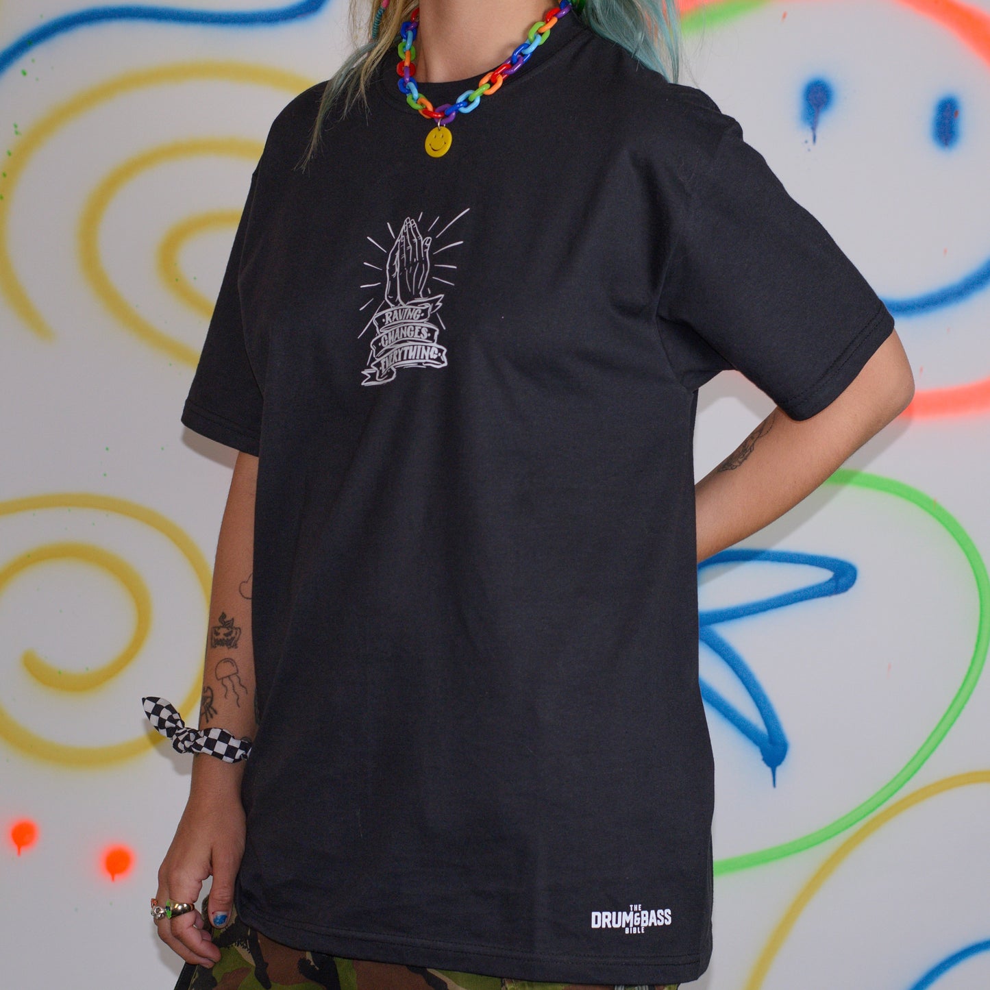 Raving Changes Everything Kurzarm-T-Shirt Schwarz