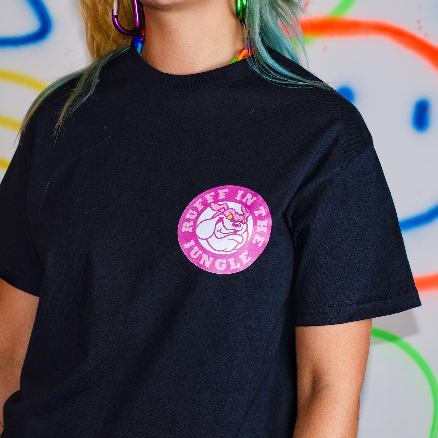 Rufff – Kurzärmliges T-Shirt „In The Jungle“ mit Front- und Rückenprint in Schwarz