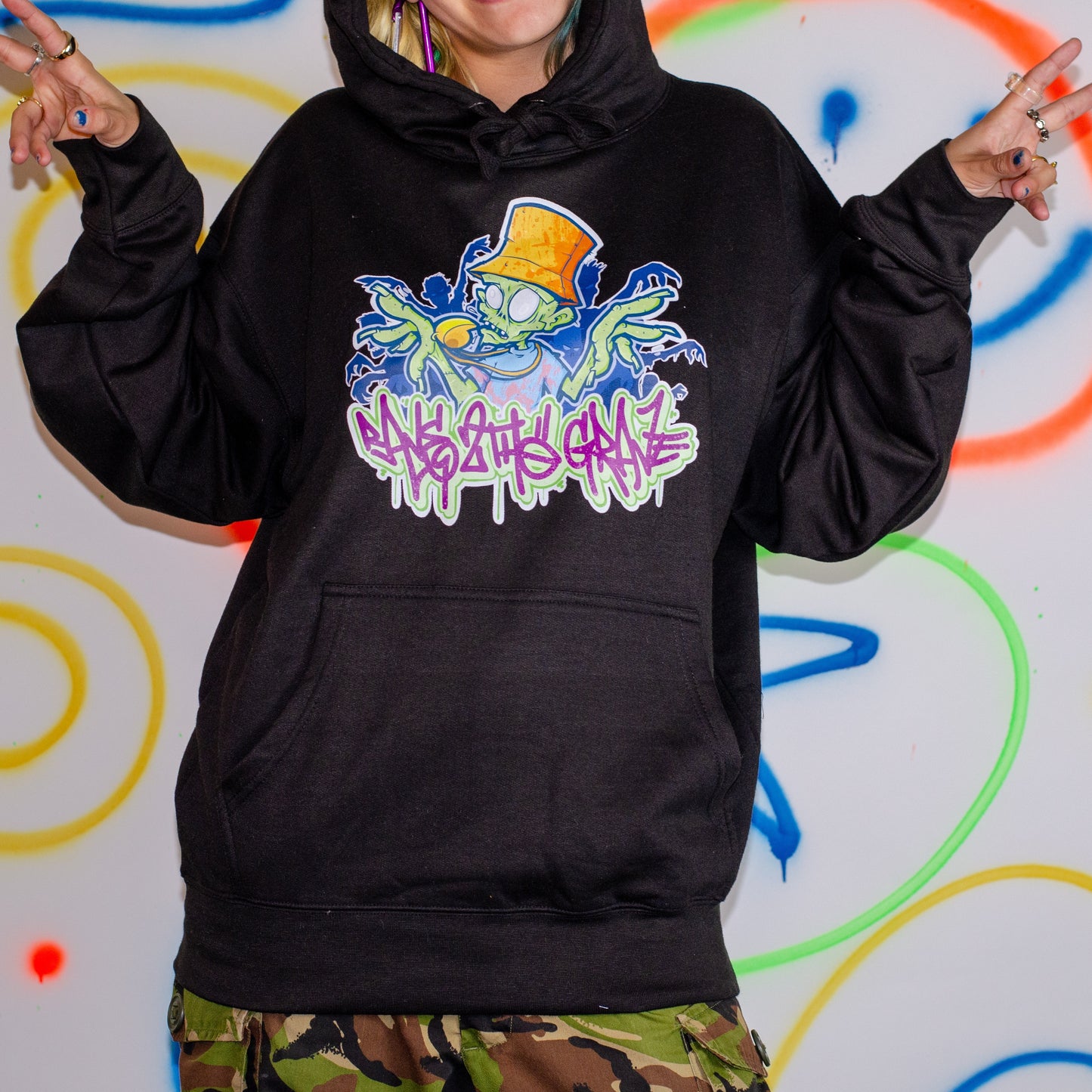 Whistle Zombie Raver Voor- en achterkant Hoody Zwart