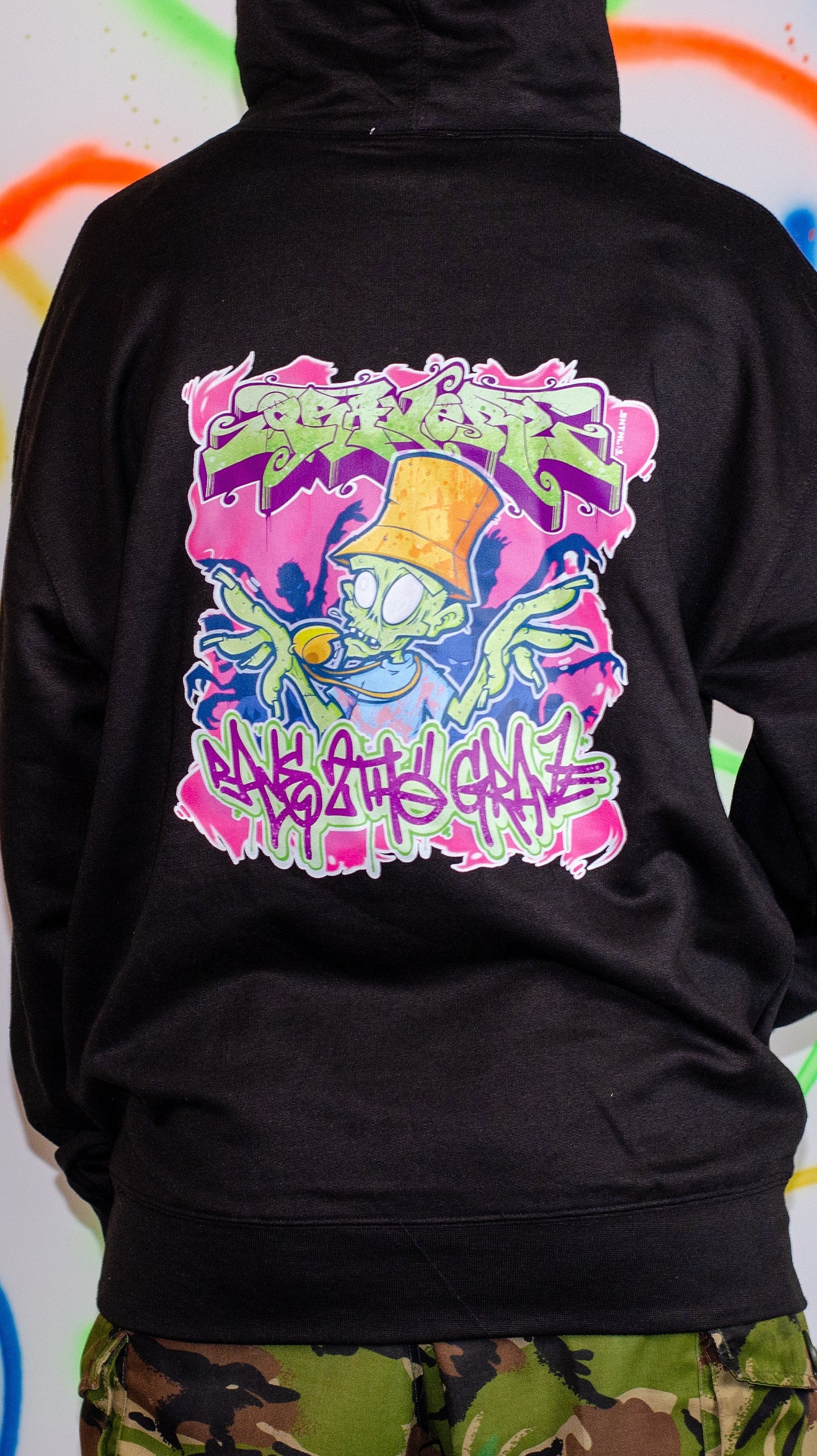 Whistle Zombie Raver Voor- en achterkant Hoody Zwart