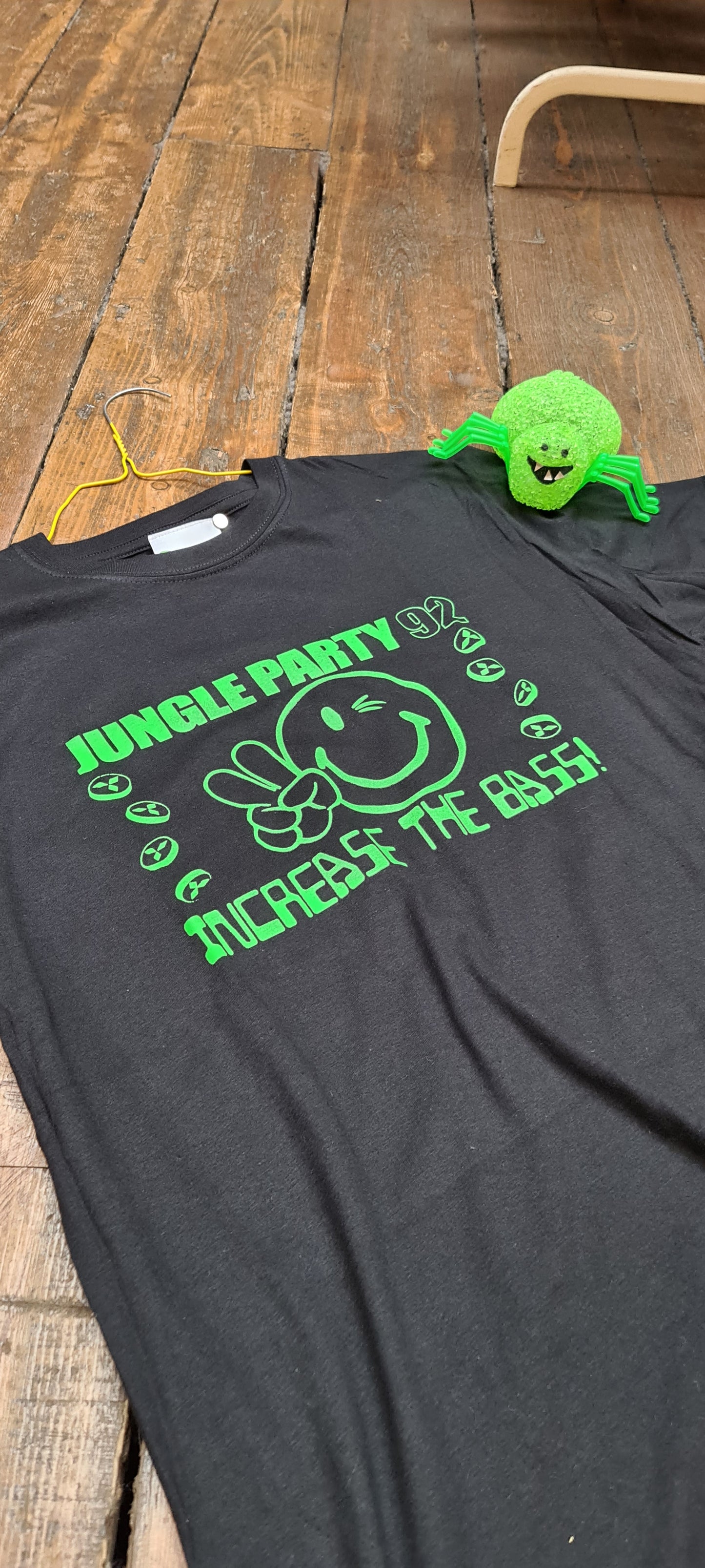 Jungle Party 92 Grünes Kurzarm-T-Shirt Schwarz