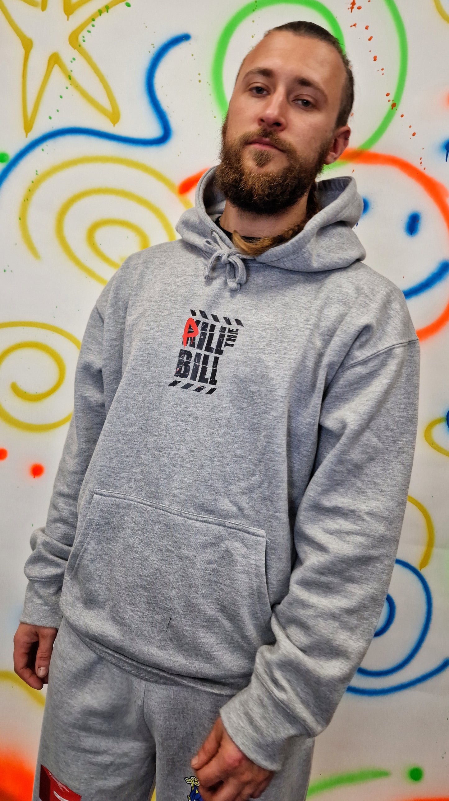 Pill The Bill Voor- en achterkant print hoody grijs