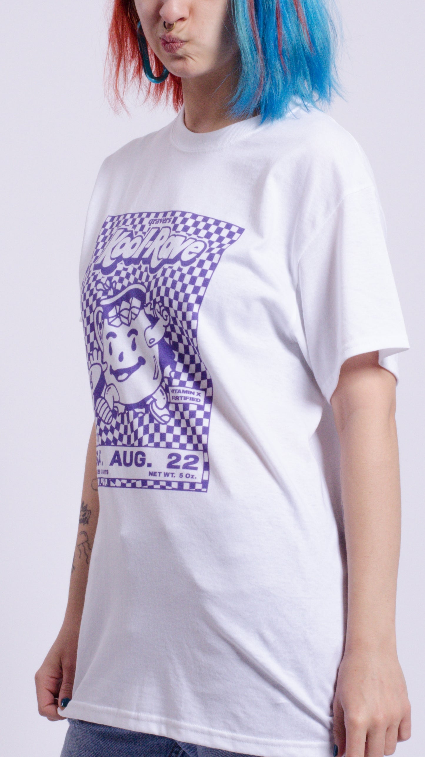 Kool-Rave Lila Kurzarm-T-Shirt Weiß