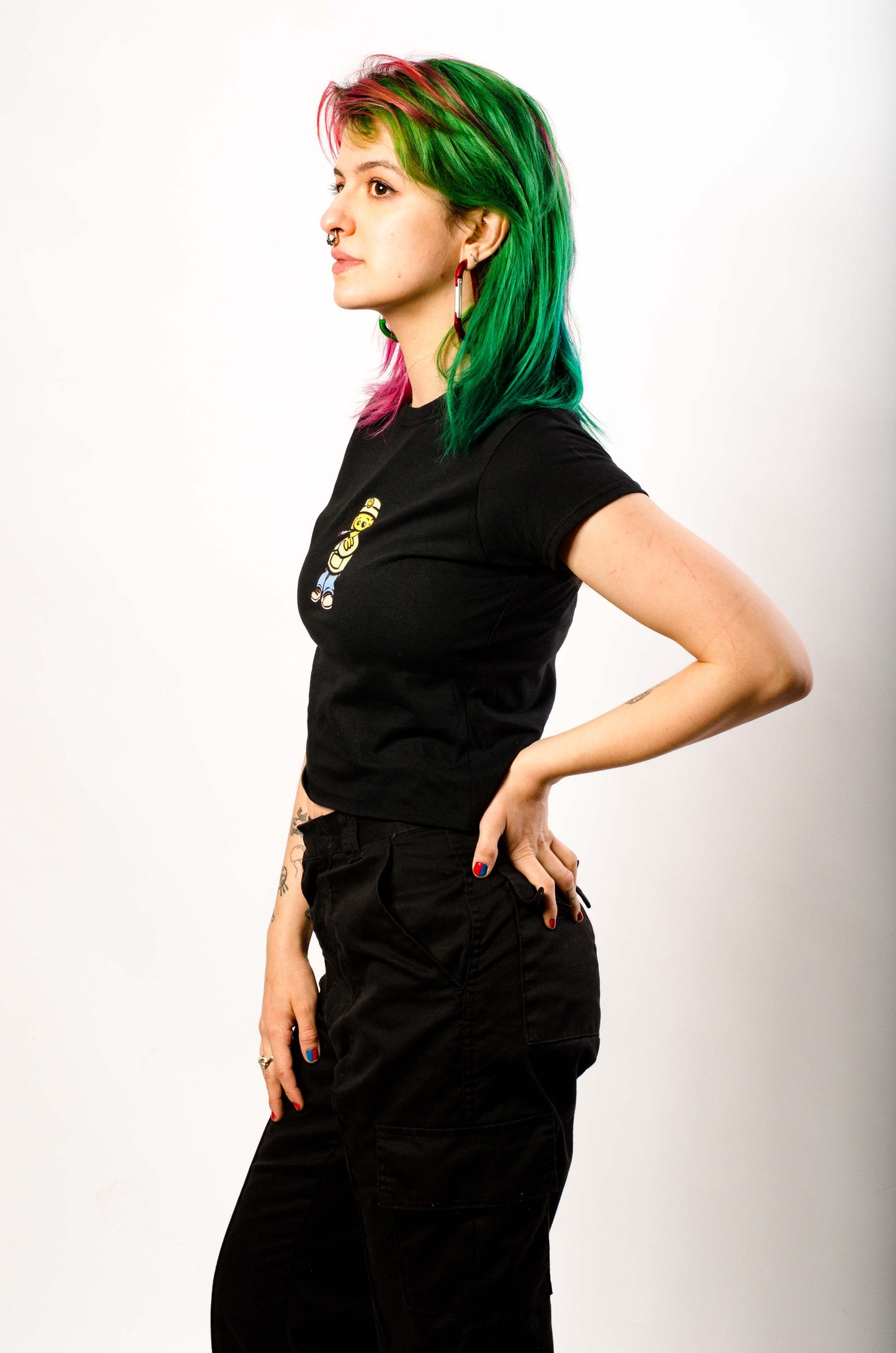 Qravers Man Cropped Tee Zwart