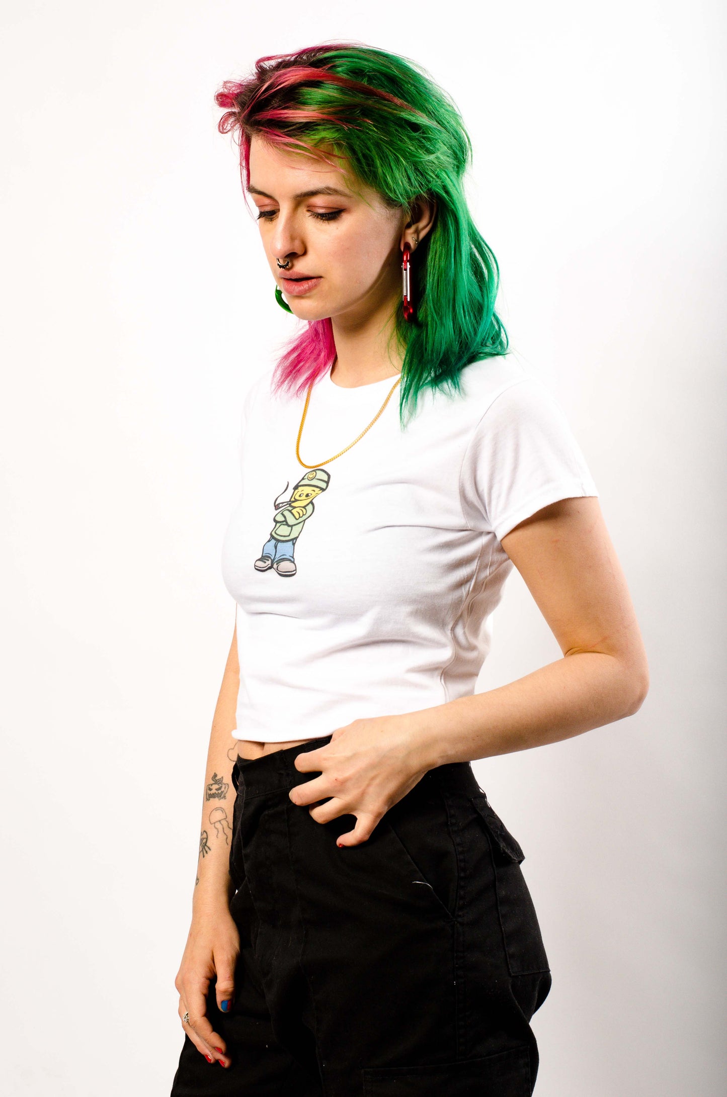 Qravers Man Cropped Tee Wit