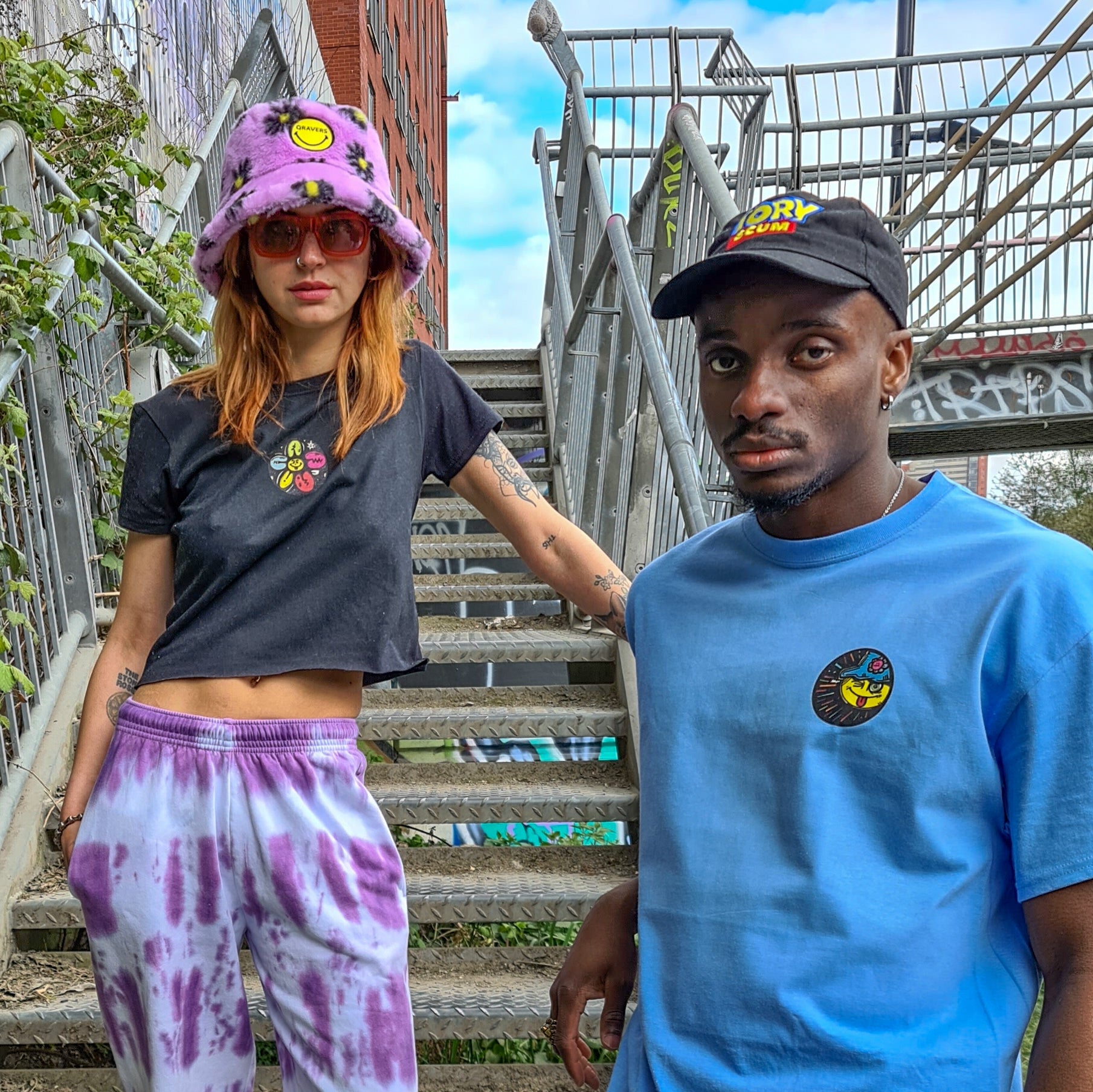 Qravers 90's Rave graphic print Acid House Smiley Face Tees Hoodies and ...