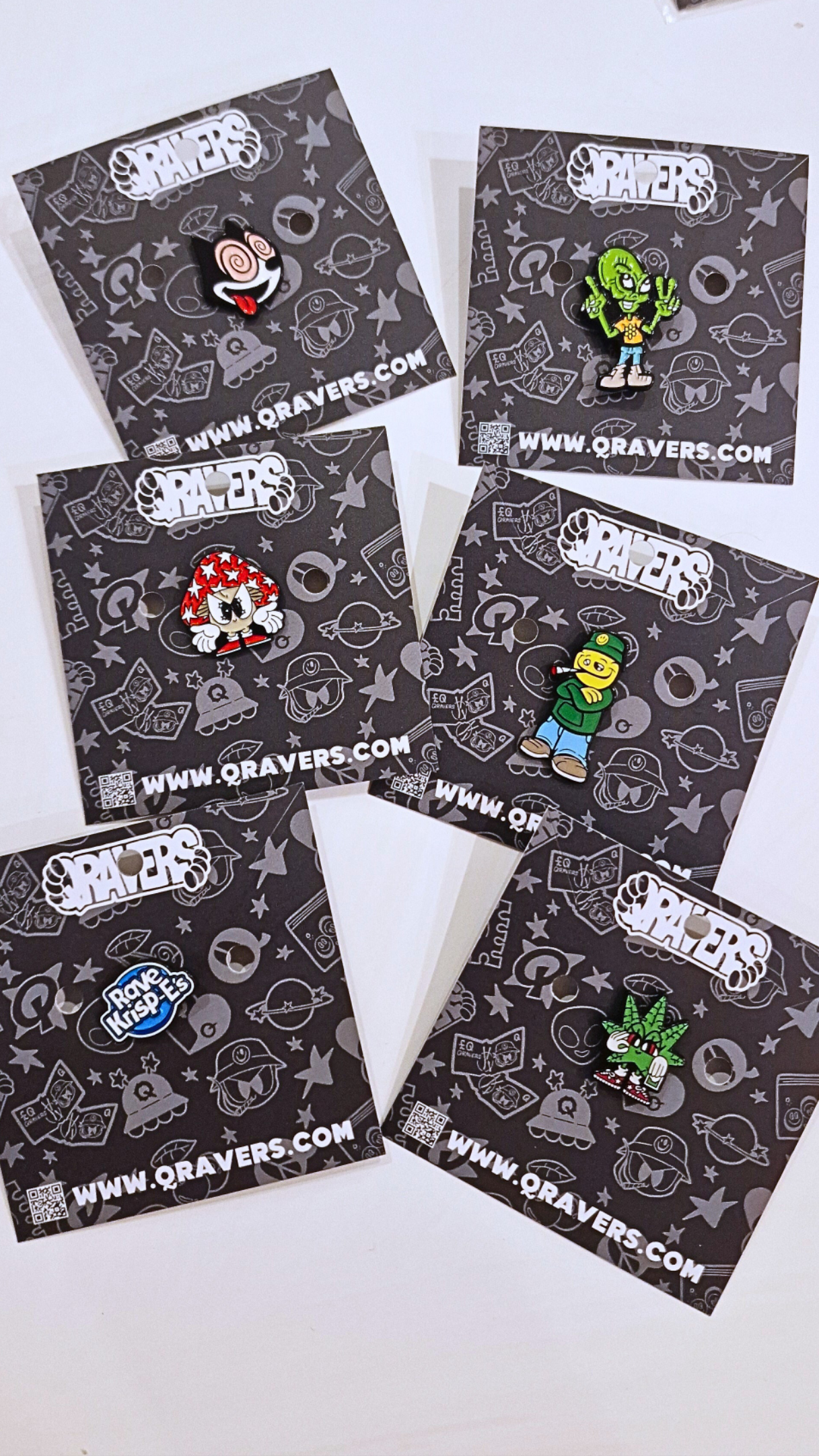 Qravers Man Enamel Pin