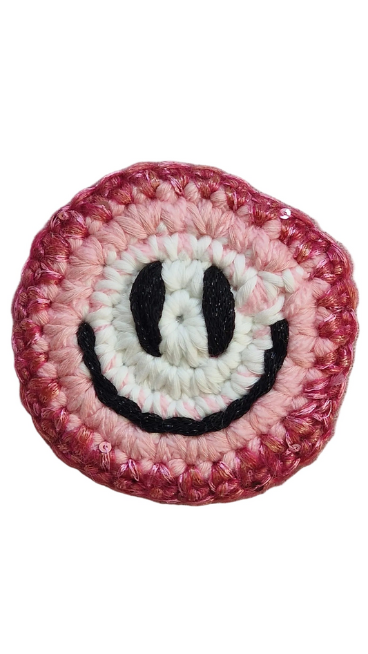 Hand-crochet acid house face badge rainbow burst multicolour 90s rave pin Free Range Smilies Qravers London